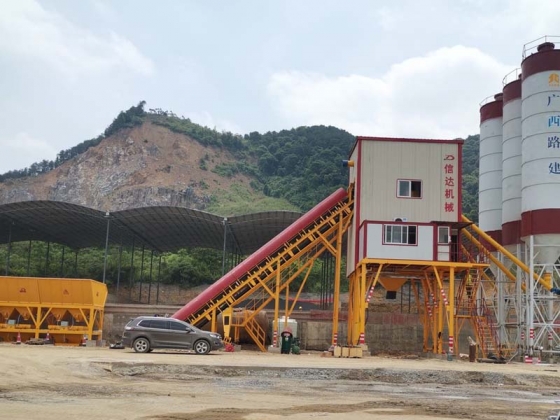 China XDM concrete batching plant with fully automatic by PLC.mixer is JS1500 with double shaft Manufacturer,Supplier